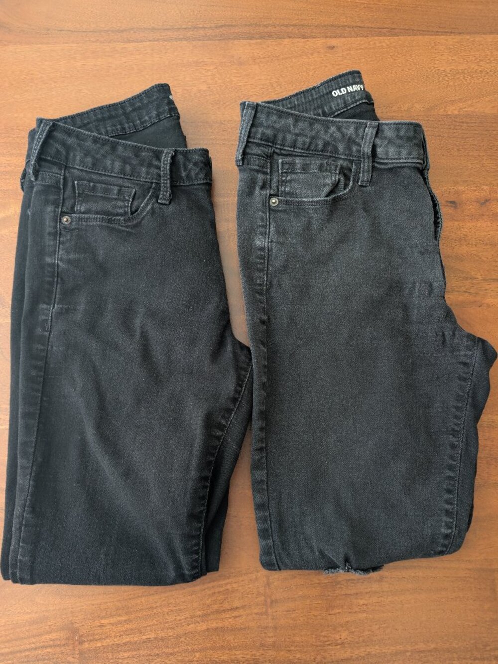 Old Navy Rockstar Skinny Jeans Bundle Black Distressed Raw Hem Clean Cut Size 8